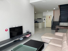 The Floorspace DeLoft Emporium Duplex Apartment